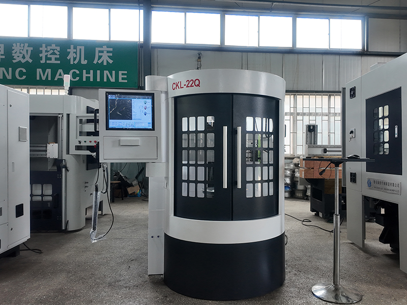 輪轂拉絲機(jī)
